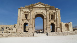 ジェラシュのハドリアヌスの門